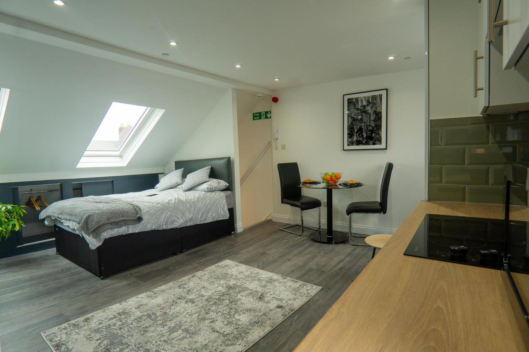 Modern Apartments Near Cardiff City Centre エクステリア 写真